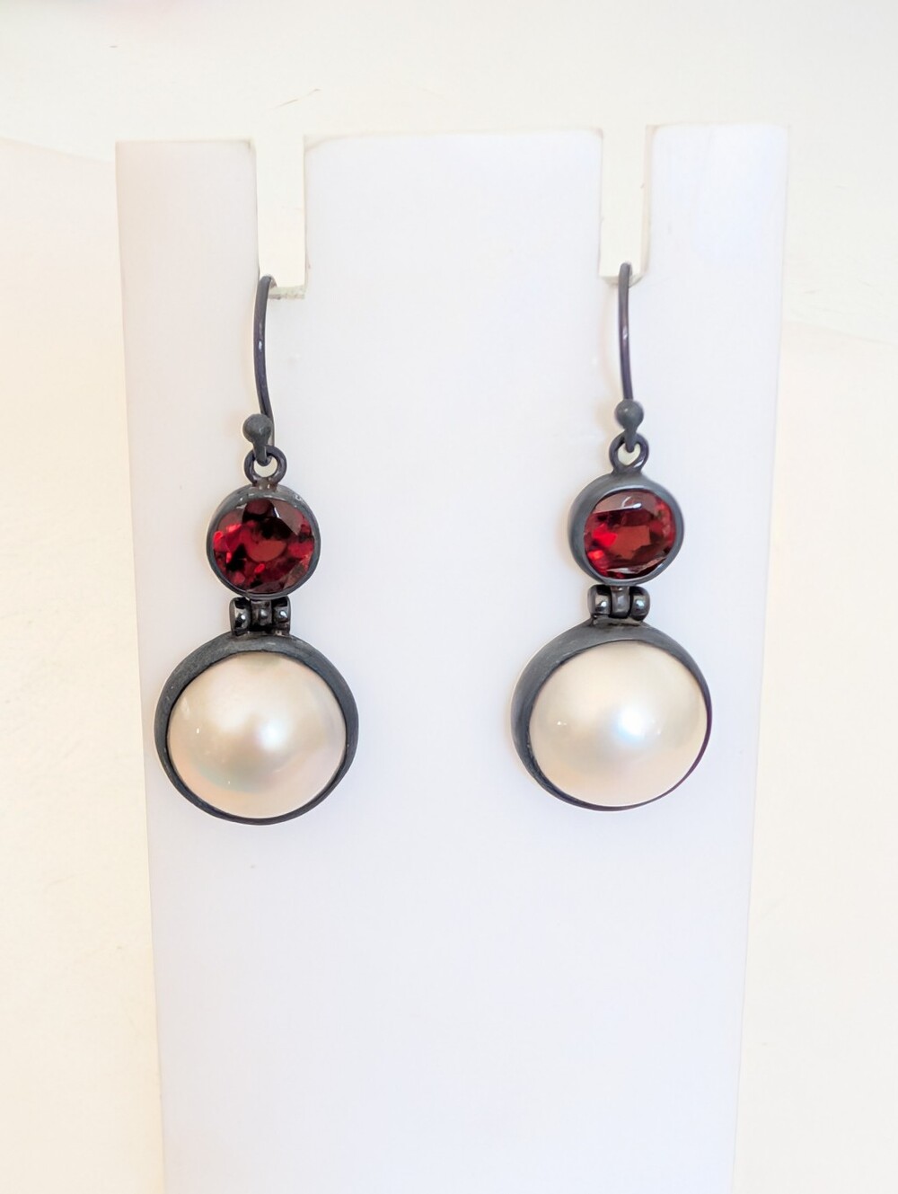 Vintage Ross Simons Sterling Silver Mother Of Pearl Faceted Gemstone Earrings